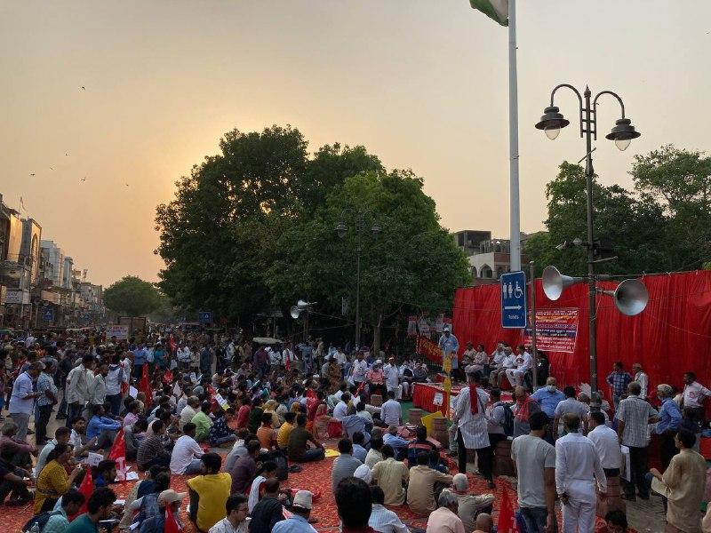 A public meeting was organised after the May Day march in front of the Chandni Chowk's Town Hall on Sunday evening. Image clicked by Ronak Chhabra