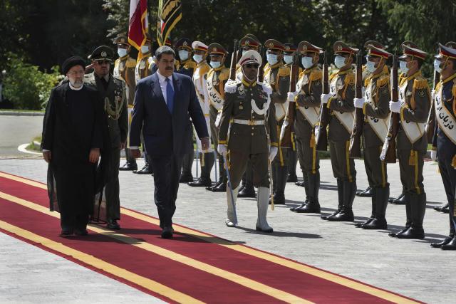 Venezuelan Leader Maduro, Iranian President Sign 20-Year Pact to Expand Ties