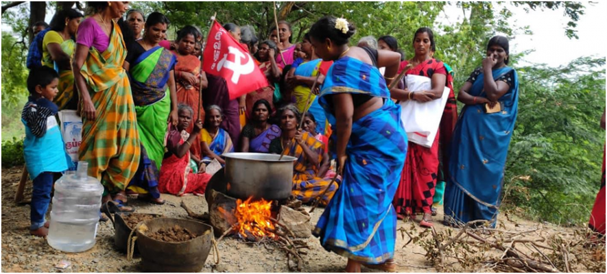 Women preparing food for the protesting workers at the protest site