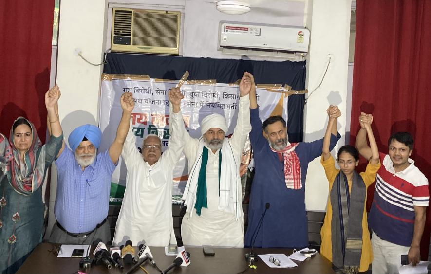In a press conference held on Saturday, the three groups called Agnipath scheme “disastrous”. Image clicked by Ronak Chhabra