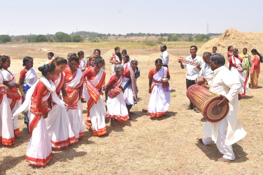 Sarna People in Ranchi (Jharkhand) in their traditional attire