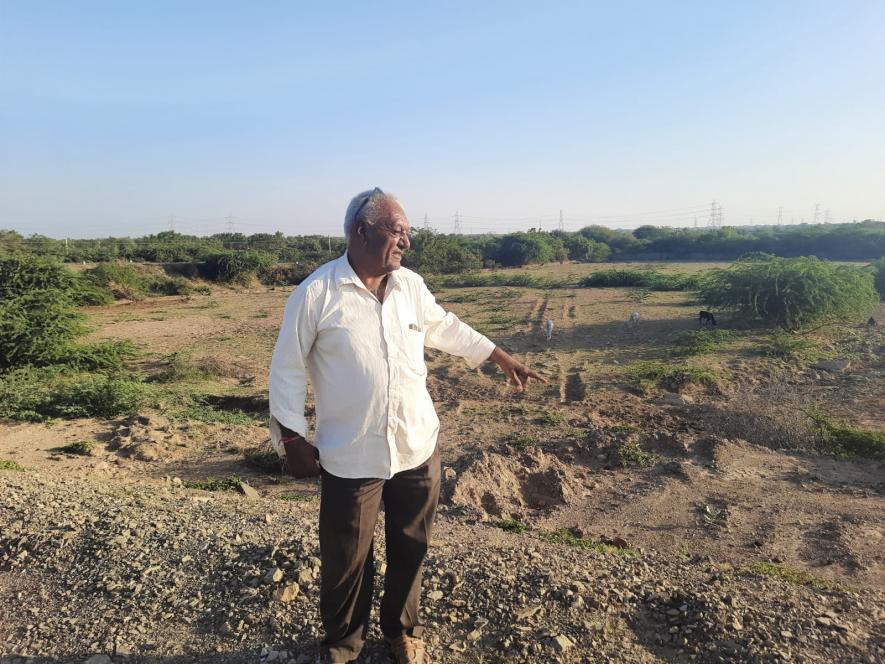 Govind Ramani, one of the witnesses of the broken canal in the month of July right after testing at the spot in Bidra village narrating the incident.
