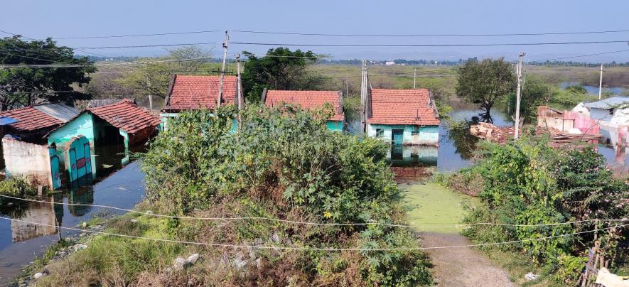 Houses completely submerged by the Huliyar lake