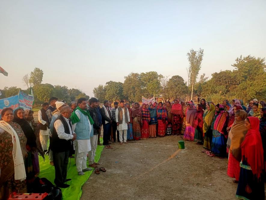 Villagers while mourning