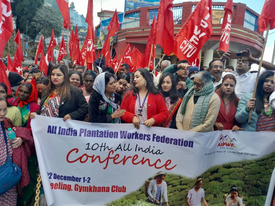 Plantation Workers Call for Strengthened Fight Against Neo-liberal Policies
