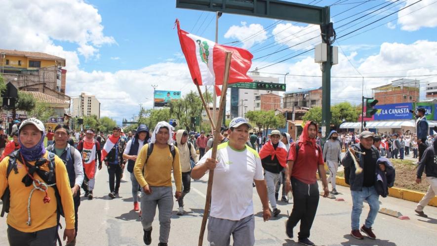 Since December 7, tens of thousands of Peruvians have been protesting in different parts of the country, demanding release and reinstatement of President Pedro Castillo, closure of the Congress, new elections and new constitution through a Constituent Assembly. Photo: Wilson Chilo / Wayka Peru
