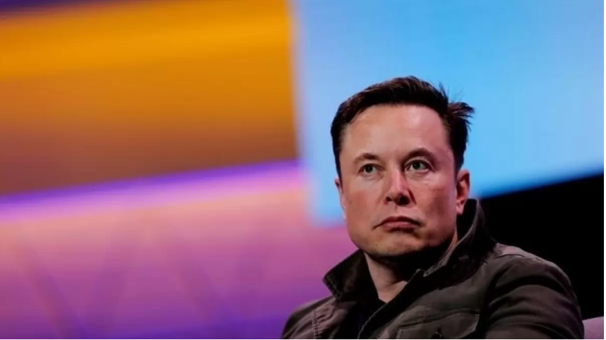 Will Resign as CEO as Soon as I Find 'Someone Foolish Enough to Take Job', Says Twitter’s Musk