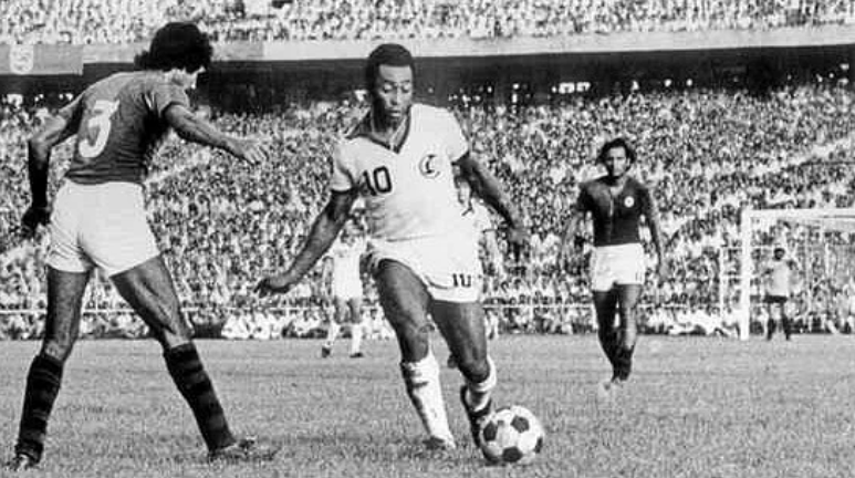 Pele played against Mohun Bagan in Kolkata on September 24, 1977 | File Photo: Twitter