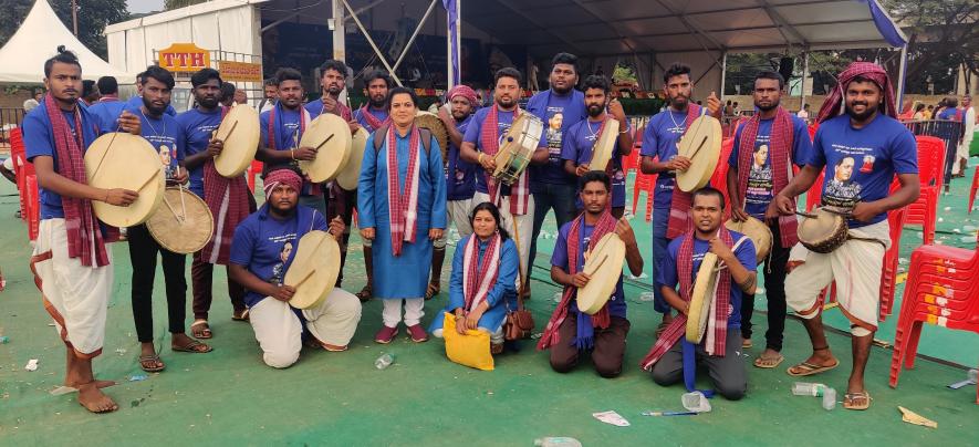 Musical troupe from Kolar, eebhoomi (pic courtesy - Nikhil Cariappa)