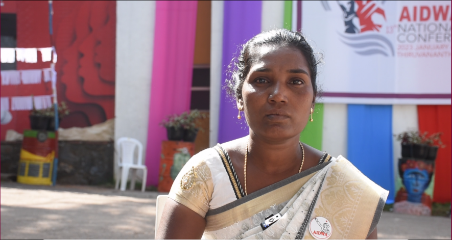 Revathi, a wage labourers and wife of Subramanian, who allegedly died due to police torture.