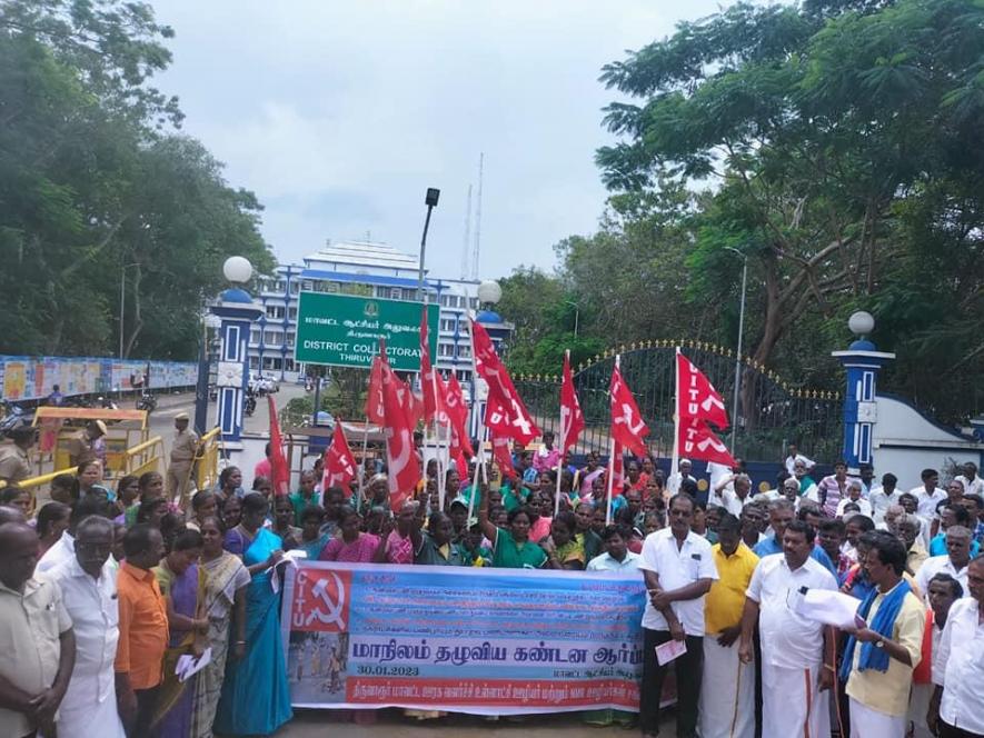 At the protest in Tiruvarur. Image courtesy: CITU, Tamil Nadu