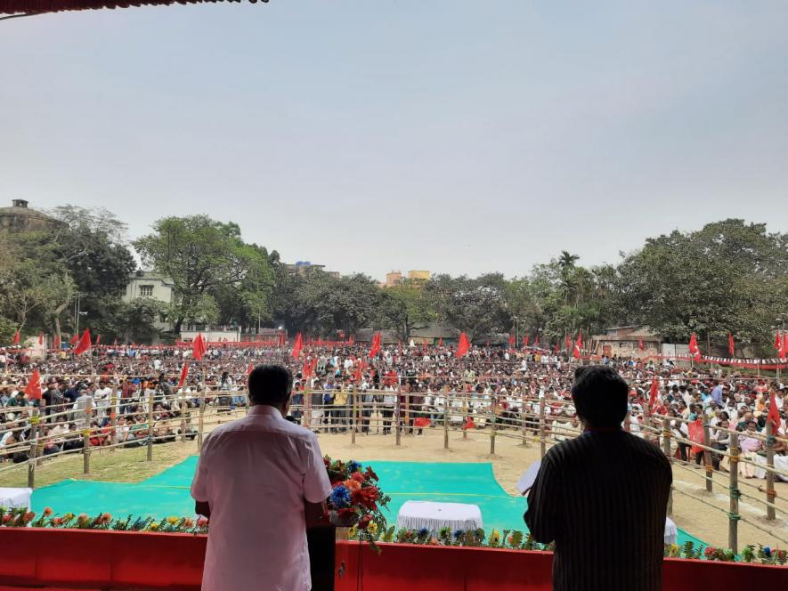 Photo from Sandip Kerala CM Pinarayi bijayan giving speech in AIAWU rally in Howrah  photo by Shubho chatterjee