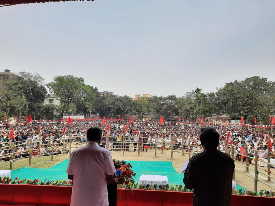 Photo from Sandip Kerala CM Pinarayi bijayan giving speech in AIAWU rally in Howrah photo by Shubho chatterjee