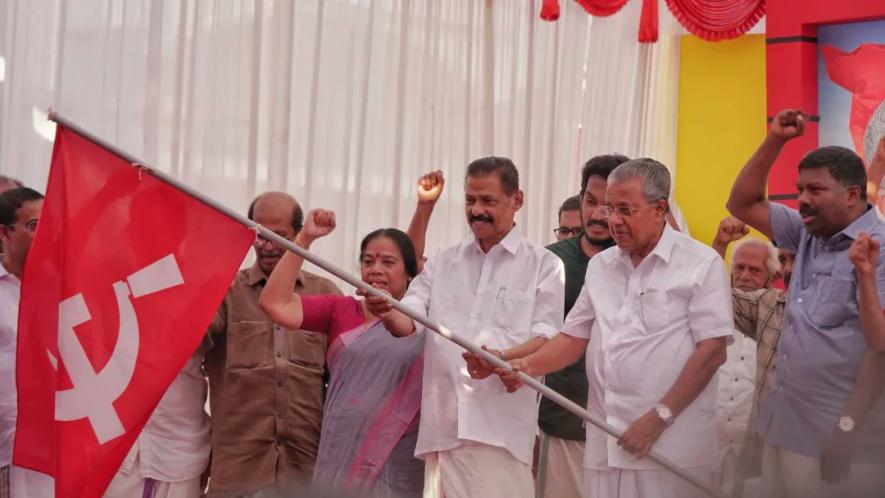 Kerala CM chief minister and CPI(M) Politburo member Pinarayi Vijayan inaugurates the People’s Resistance Yatra in Kasargod (Courtesy: CPIM Kerala).