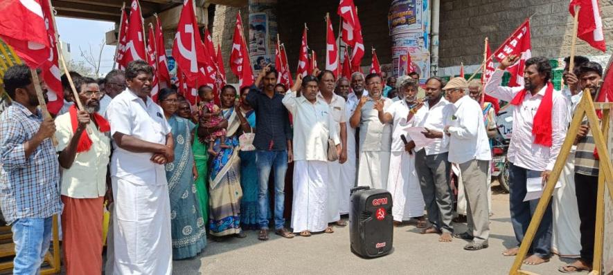 AIAWU protest in Dindigul district. Image courtesy: Mariappan