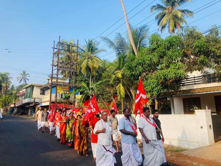 Footmarches were carried out at the grassroots level as part of the campaign towards the Kisan Sangharsh Rally.