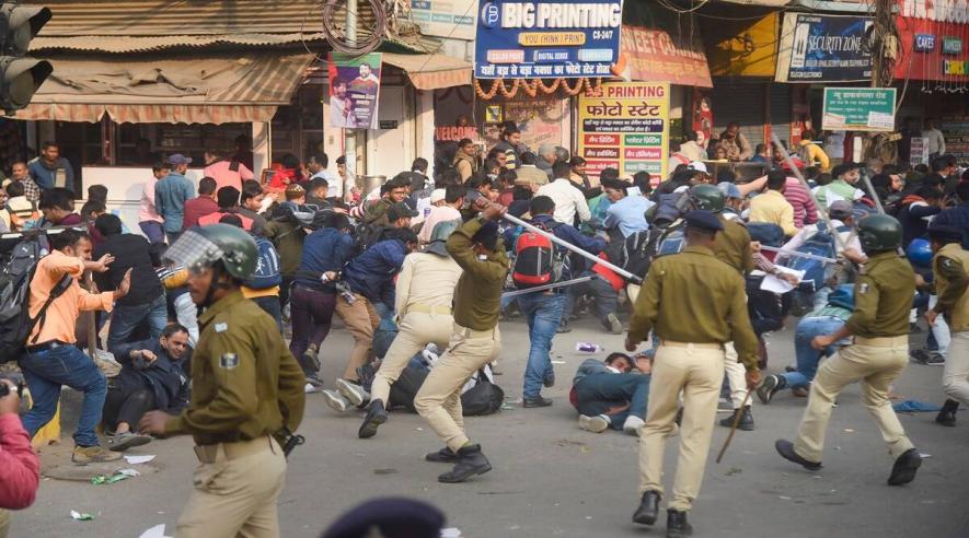 Sarpanches of Haryana Allege Lathi Charge by Police for Protesting Against E-Tender