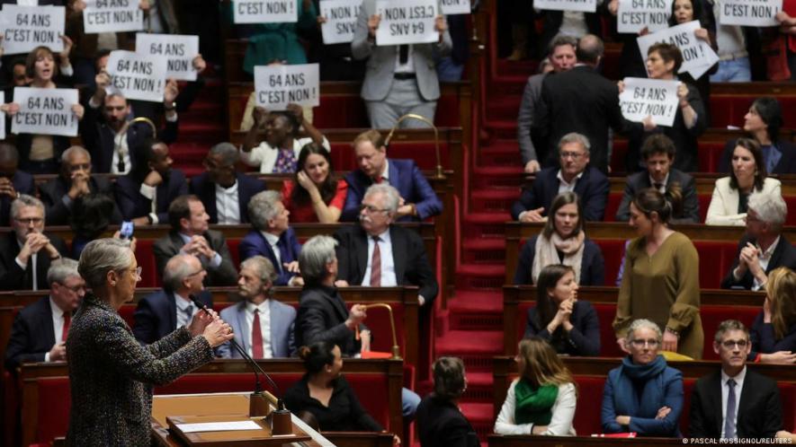 "No to 64 years!" Prime Minister Borne was faced with protest from parliamentarians as she announced the pension reform