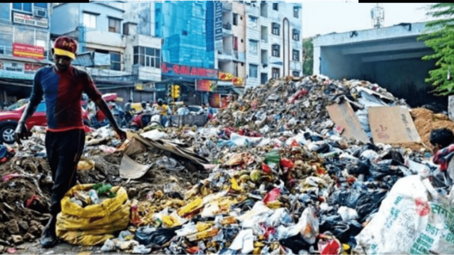 May Day 2023: How Will the Predicament of Sanitation Workers Improve?