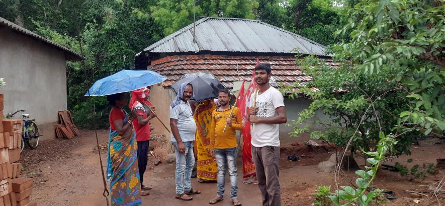 Left candidates campaigning Raipur village