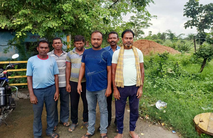 Contractual workers of Kalidaspur coal mine.