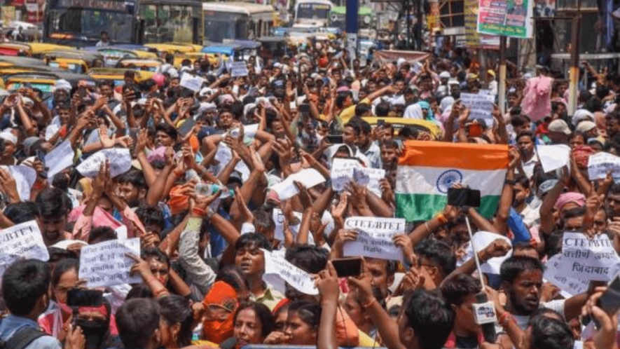 Central Teacher Eligibility Test (CTET) and Bihar Teacher Eligibility Test (BTET) qualified candidates staged a protest in Patna. Image Courtesy: PTI