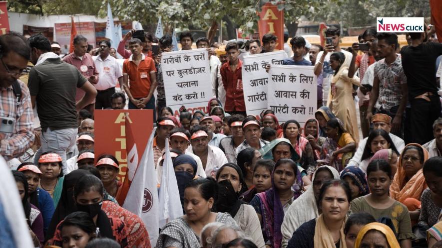 Delhi: Hundreds Join Central Trade Unions’ Call to Observe ‘Quit India’ Day at Jantar Mantar