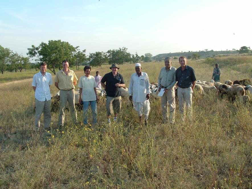 Dr Chanda_with_Australian_scientists_shepherd_flock