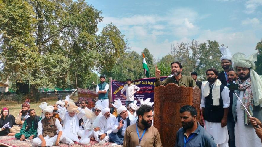 Gujjar-Bakerwals Hold Jirga Against Govt Plan to include ‘Non-Tribals’ in ST List