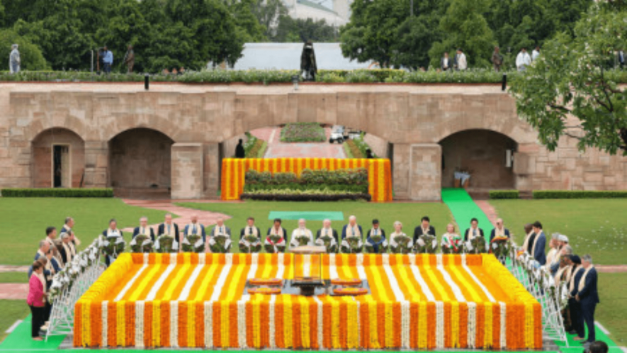 G20 leaders at Rajghat paying homage to Mahatma Gandhi, New Delhi, September 10, 2023   