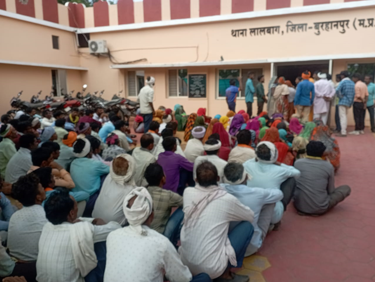 protestat Burhanpur