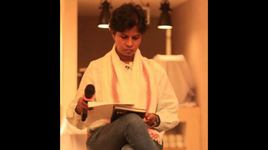 Jacinta Kerketta was selected for Aaj Tak Sahitya Jagriti Udyman Pratibha Samman for her book Ishwar aur Bazaar.