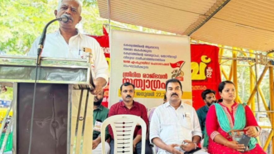 K N Gopinath, the state secretary of the CITU, inaugurated the protest of the NHM employees on January 22.