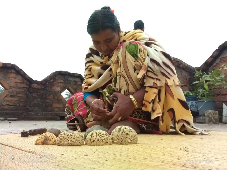 Belmala artisan at Mejia Bankura who got a loan six years ago from Gramin bank.