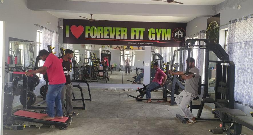 People working out at the village gym (Photo - Amarpal Singh Verma, 101Reporters).