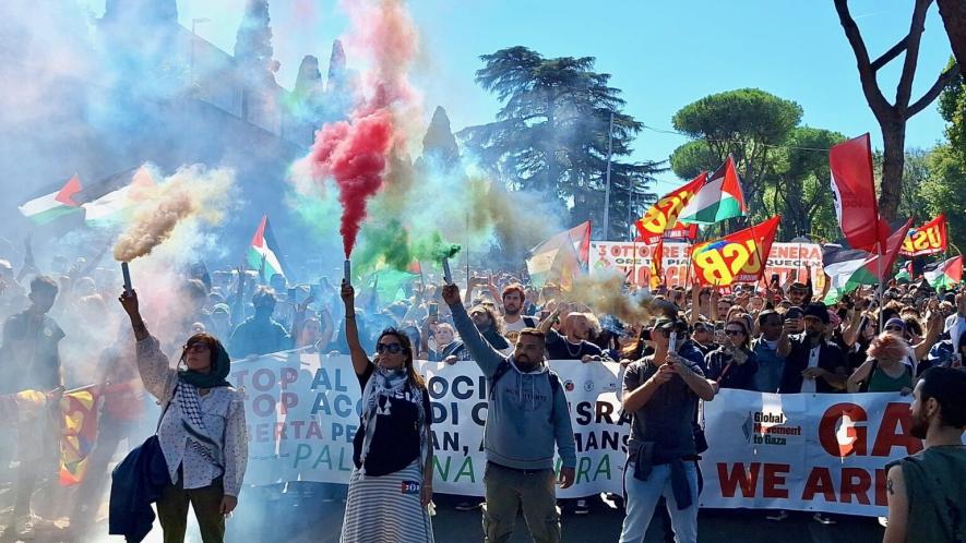 Demonstrators during October 3 general strike in Italy. Source: USB/Facebook