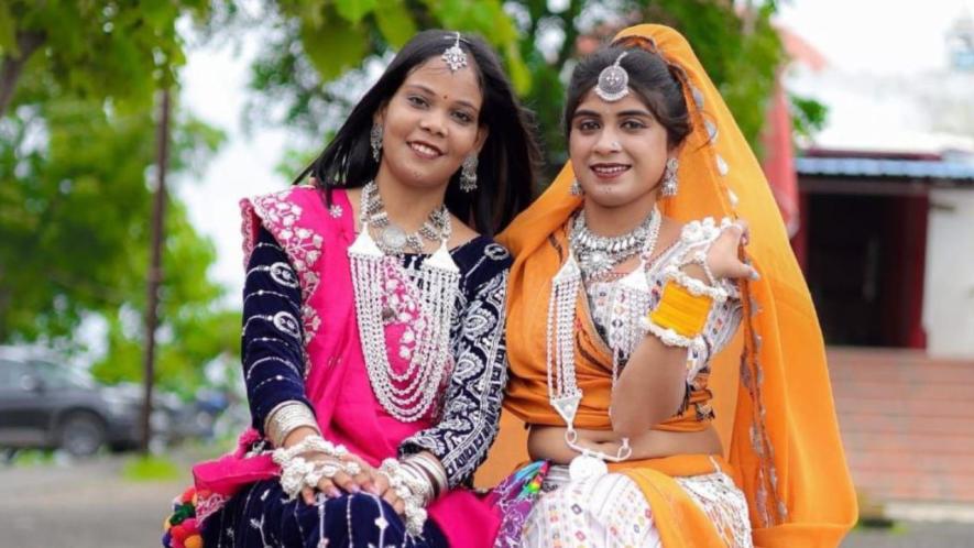 Women wearing the silver jewellery (Photo - Laxmikanta Joshi, 101Reporters)